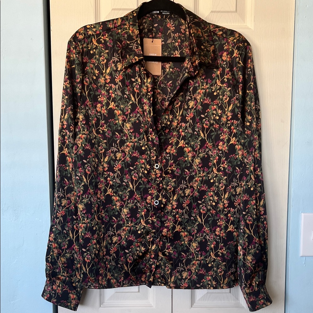 SHEIN Frenchy Black Floral Button-Front Top with Multicolor Blooms Size L